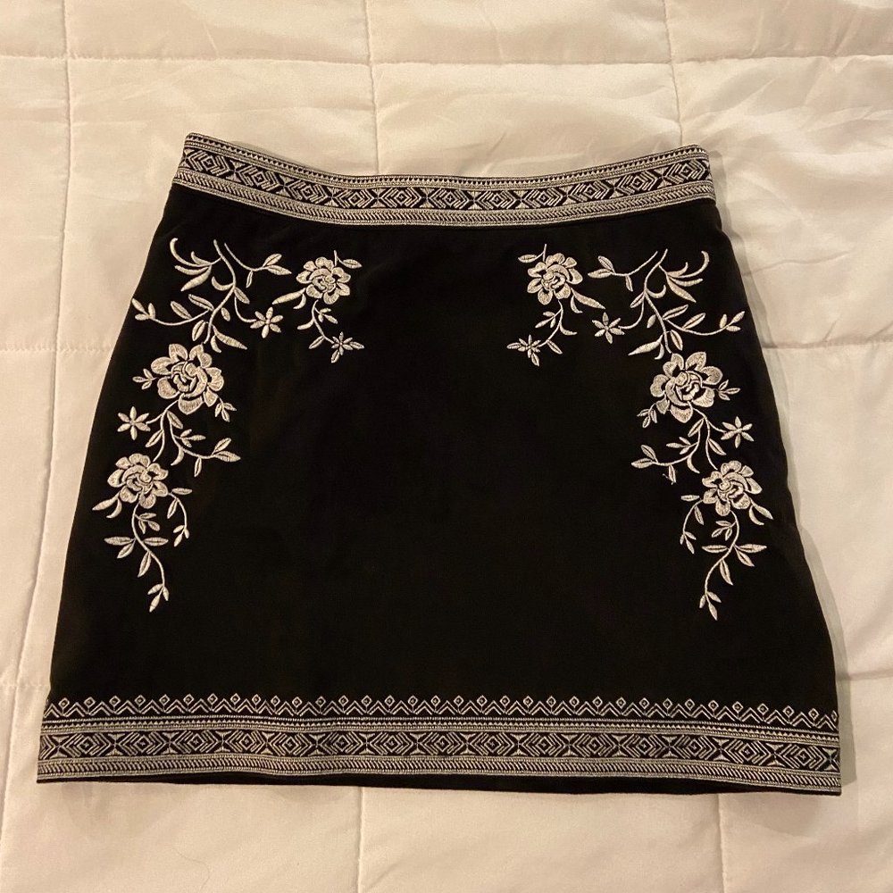 NWOT Embroidered Suede Skirt